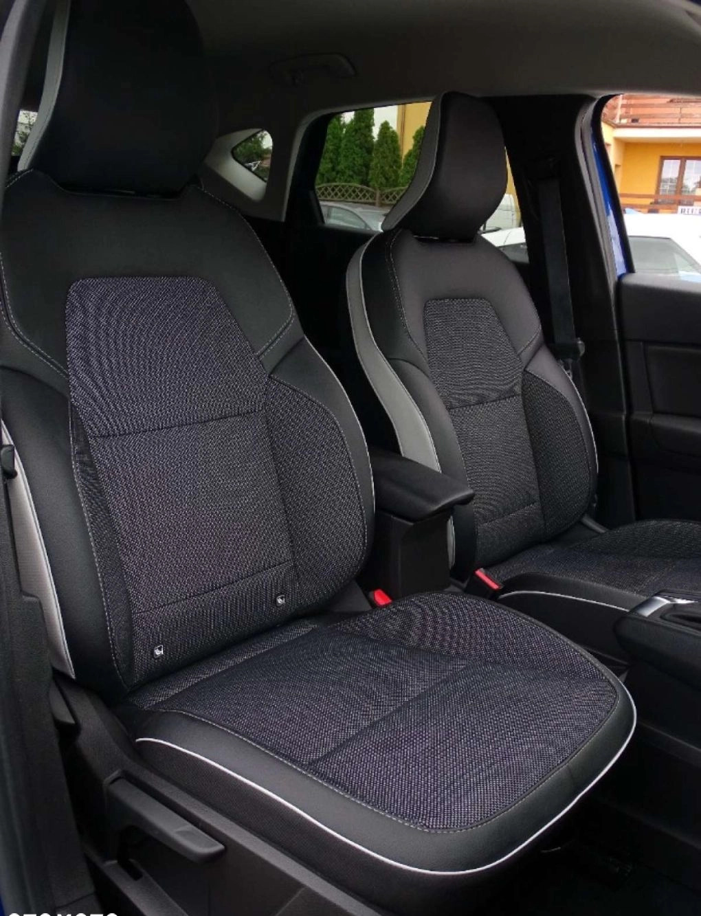 Renault Captur cena 82900 przebieg: 26000, rok produkcji 2019 z Rypin małe 352